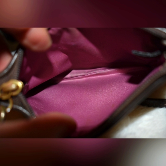 Classic Vintage  Coach Wristlet - Picture 4 of 7
